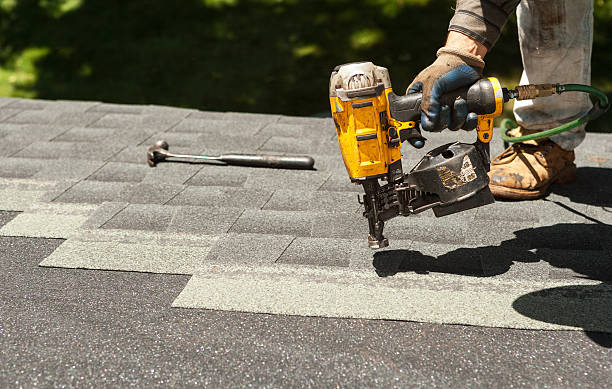 Best Roof Gutter Cleaning  in Mather, CA